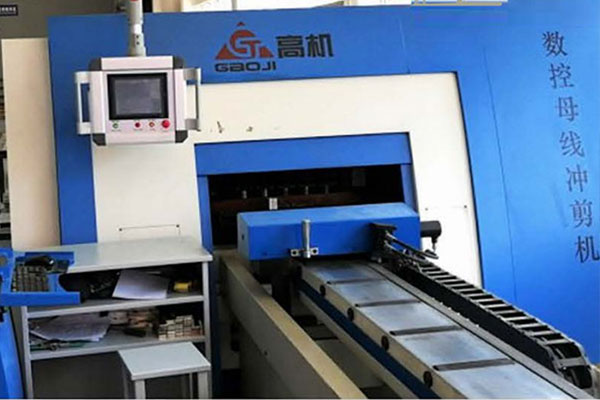 CNC bus punching machine